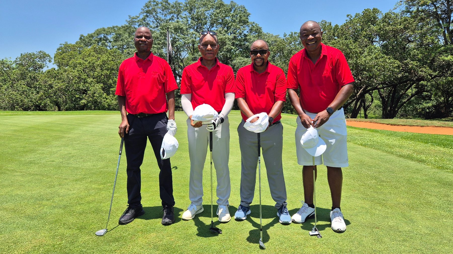 ESR Golf Day 2024 — Team on the putting green